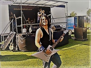 12th July - Neon Avenue playing the Dalgety Bay Cancer Relay for Life 4th July 2009